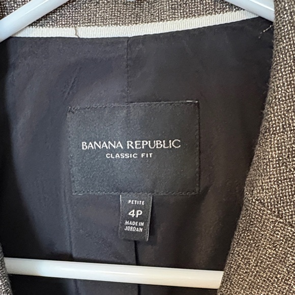 Banana Republic Shimmering Gold Blazer 4p - Picture 3 of 12